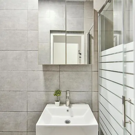 Apartament Flats With Parking Warna