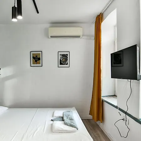 Apartament Flats With Parking Warna