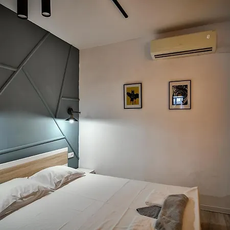 Flats With Parking Apartment