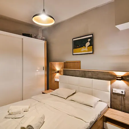 Flats With Parking Apartament